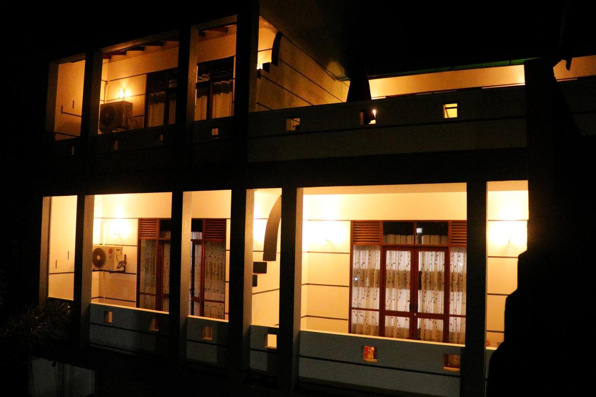 Villa L 24 Dikwella Exterior foto